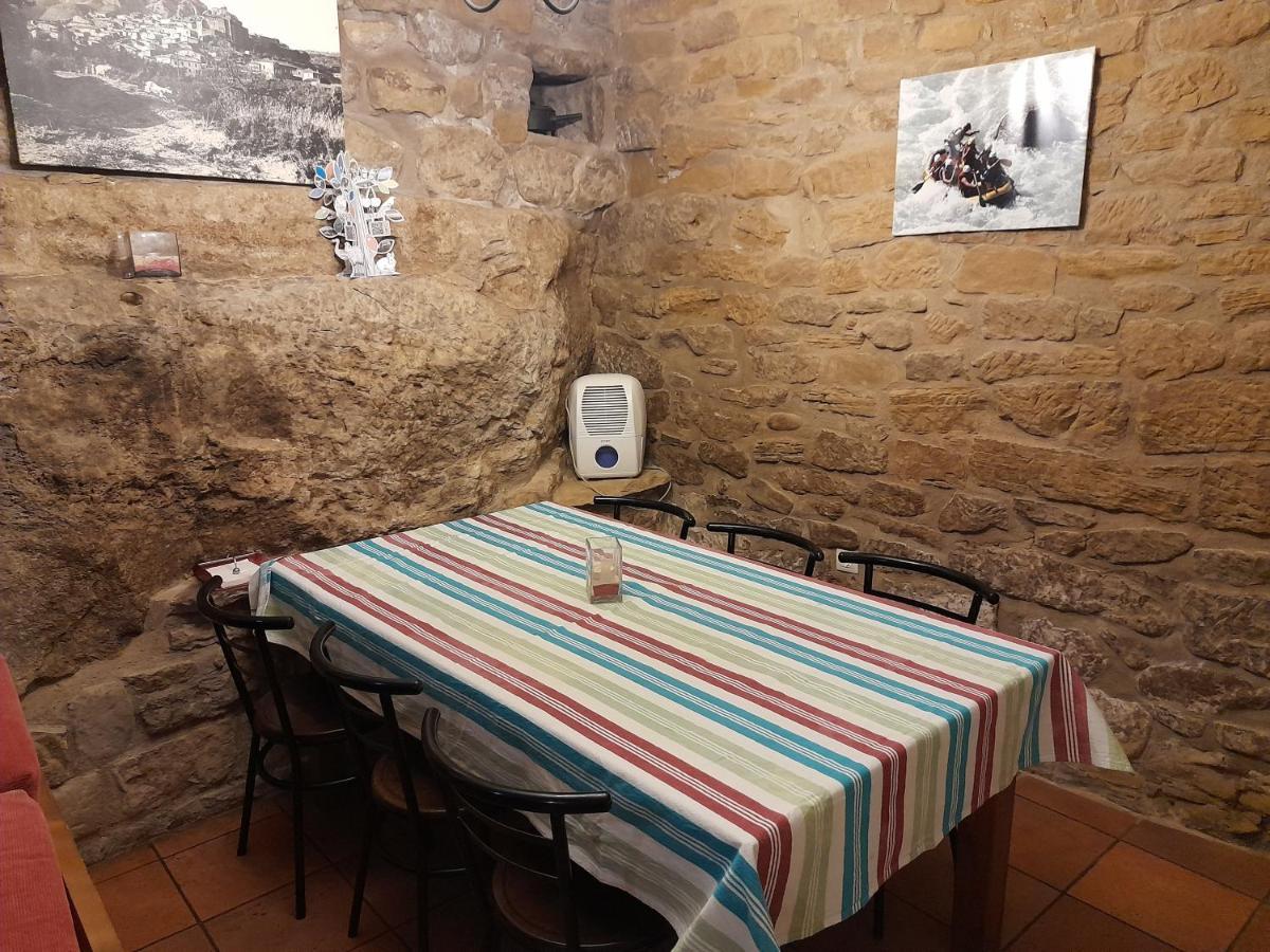 Murillo de Gállego Casa Leandron旅馆 外观 照片